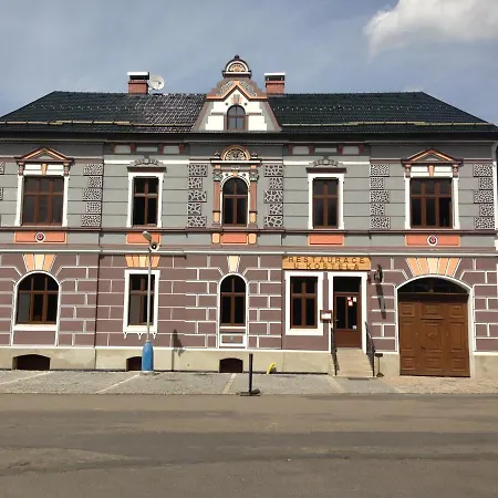 Restaurace U Kostela * Marianske Radcice