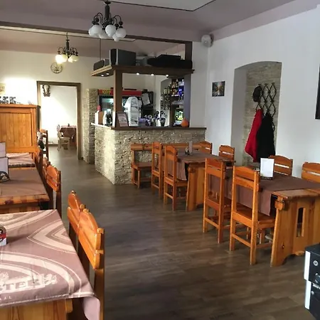Restaurace U Kostela * Marianske Radcice