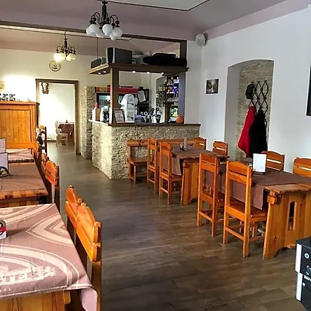Restaurace U Kostela Marianske Radcice